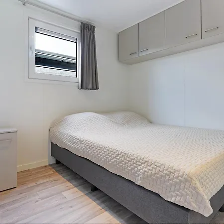 Chalet Pareloester - *