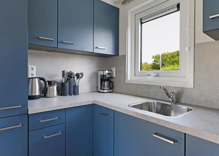 シャレー Pareloester -